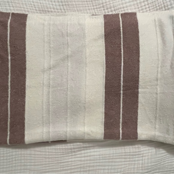 Barefoot dreams, blanket scarf. Cozy chic lite. Pearl/deep taupe. Gently used - Picture 6 of 8